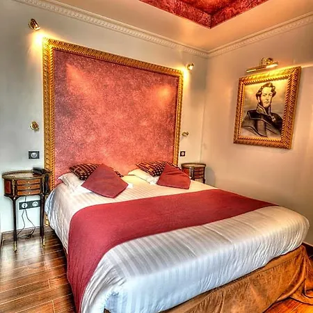 The Originals Boutique, Aultia, Ault